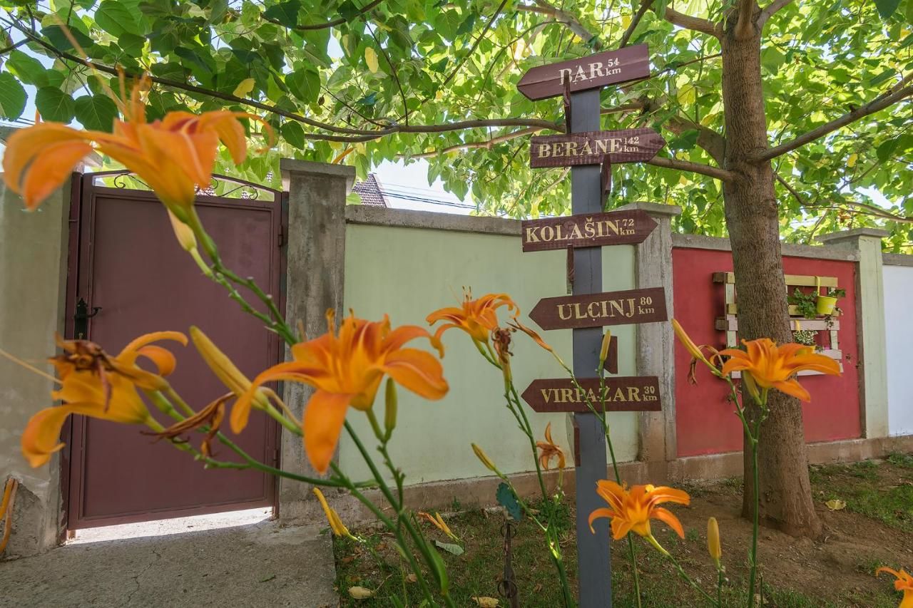 Хостелы Hostel Q Подгорица-20