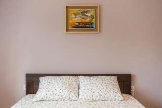 Хостелы Hostel Q Подгорица Двухместный номер с 1 кроватью и общей ванной комнатой-7