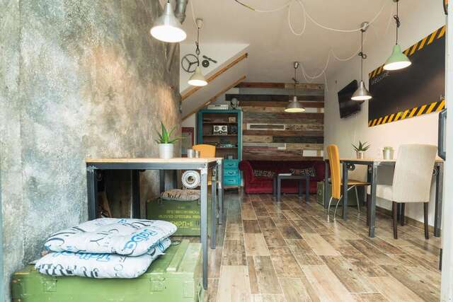 Хостелы Hostel Q Подгорица-39